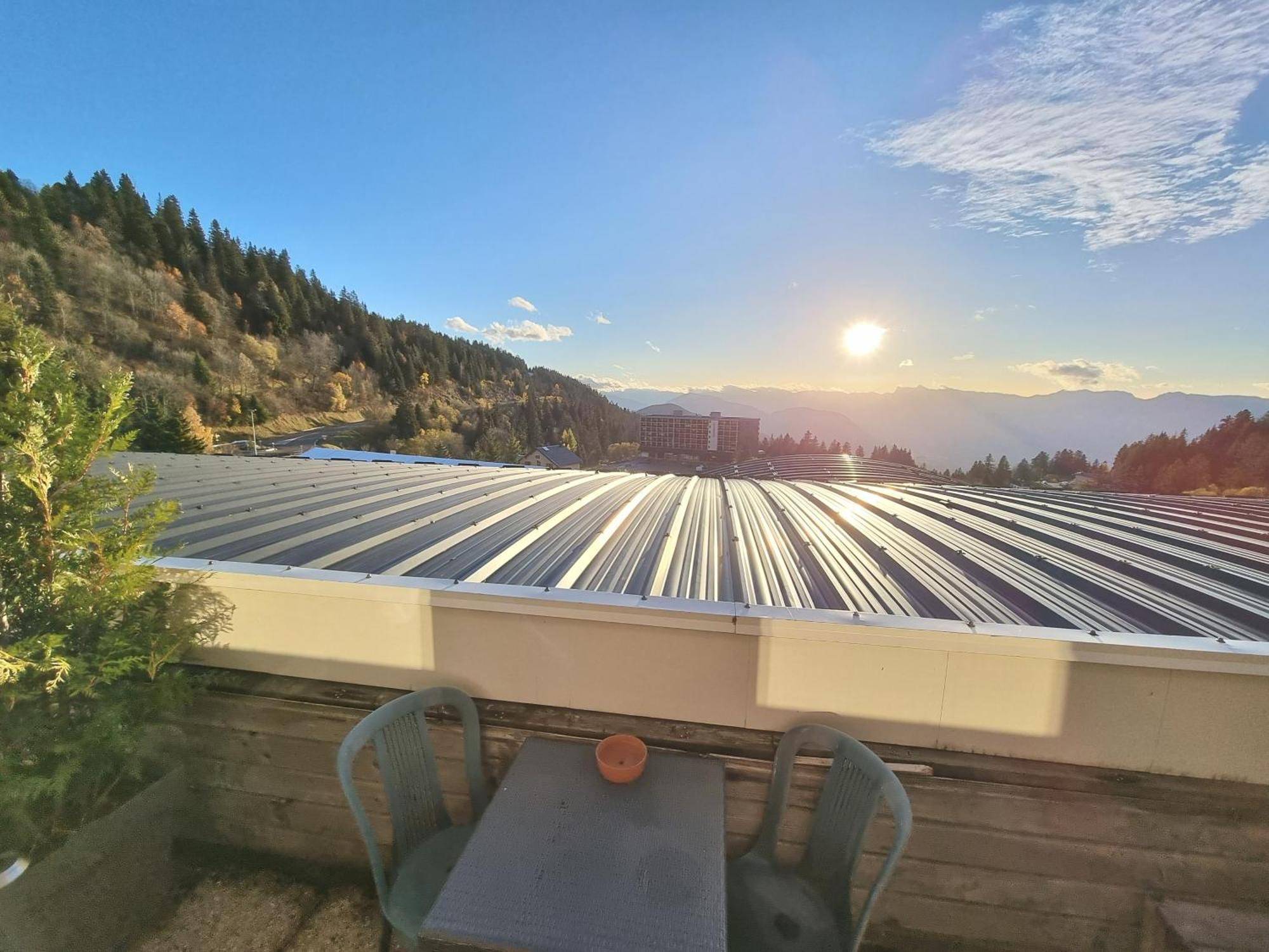 Appartement 4 Personnes 32M2 Au Pied Des Pistes- Wifi- Balcon Sud- Chamrousse 1650 Екстериор снимка